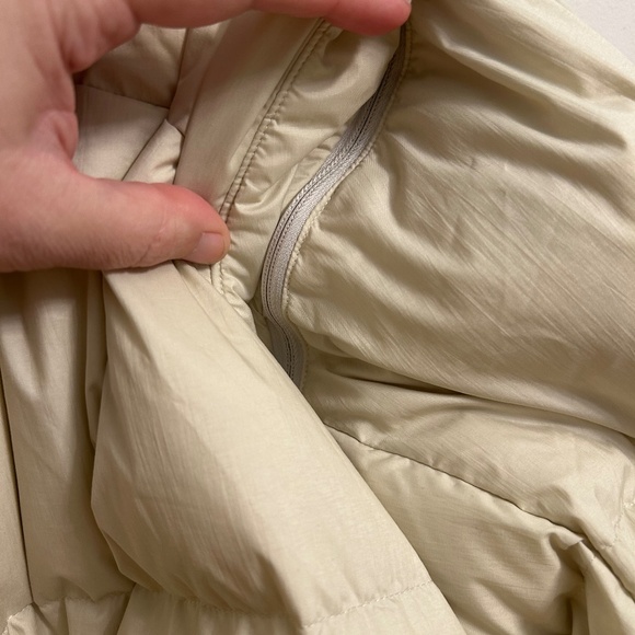 Lululemon Transformable Down Puffer Jacket Size Medium - Picture 6 of 7